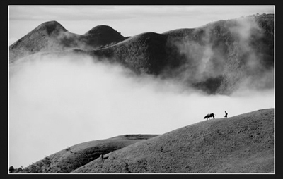 1314868166-trai-tim-tren-dinh-nui-2