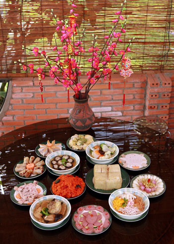 mam com ngay tet hoa dao