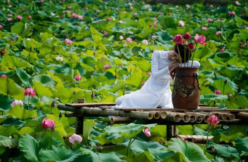 Thơ tình Triệu từ Truyền