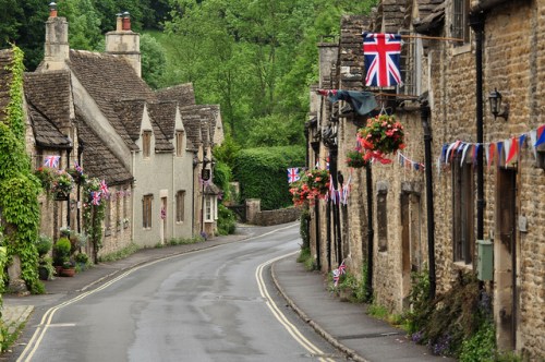 mien-lang-que-binh-yen-o-nuoc-anh-1