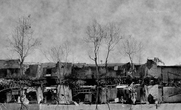 Danh Khoa, Xóm nghèo